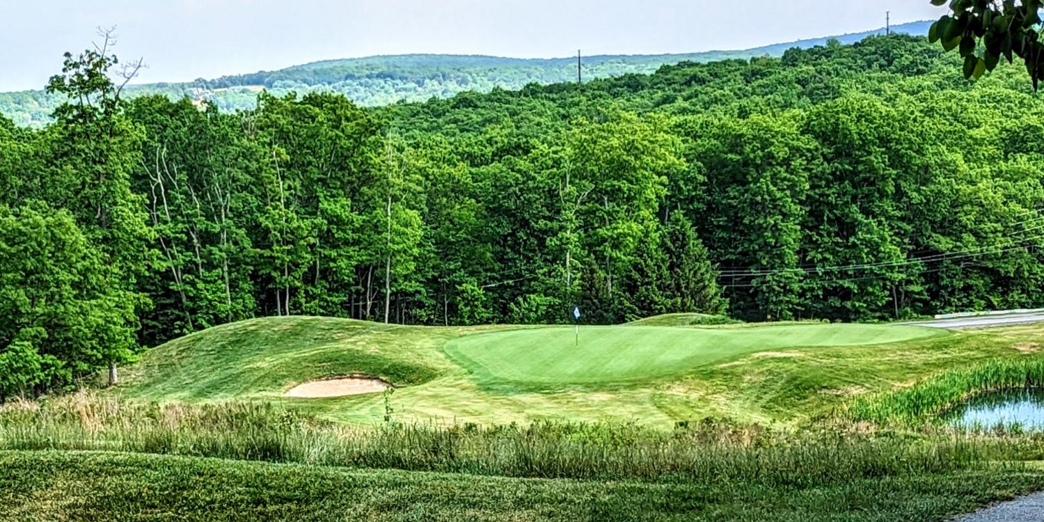 Poconos is a good place to get a taste of mountain golf