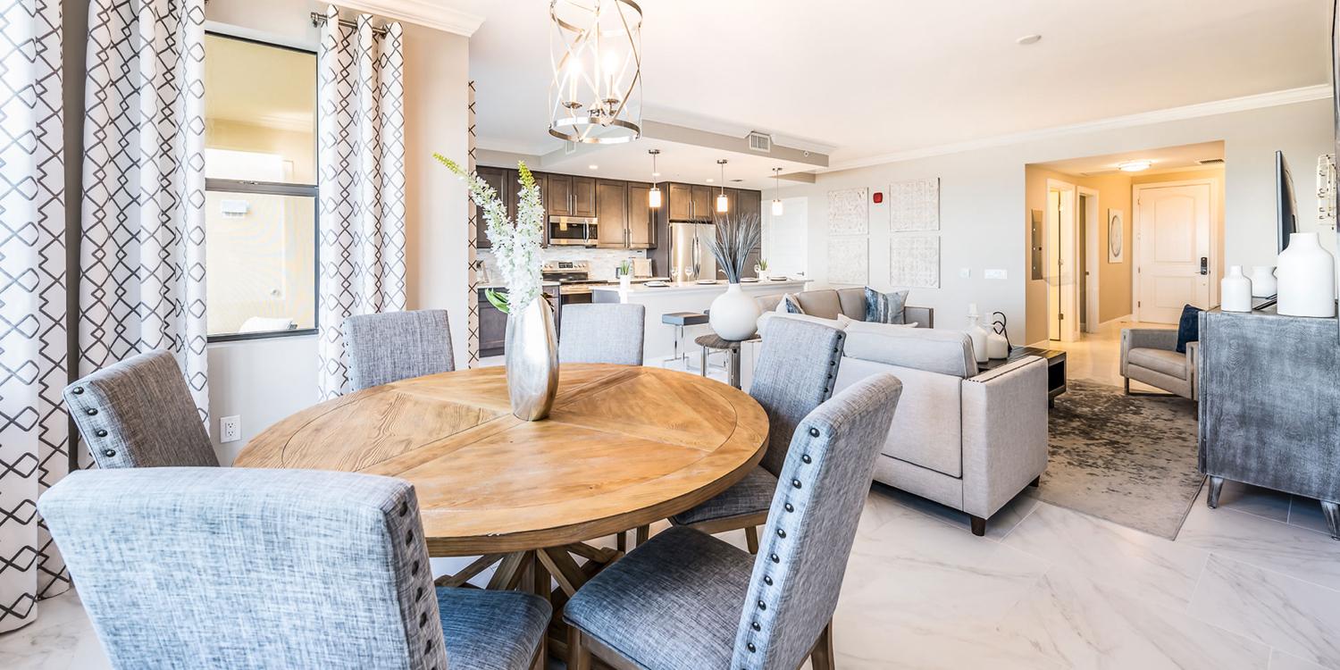 Bella Collina Dining Room