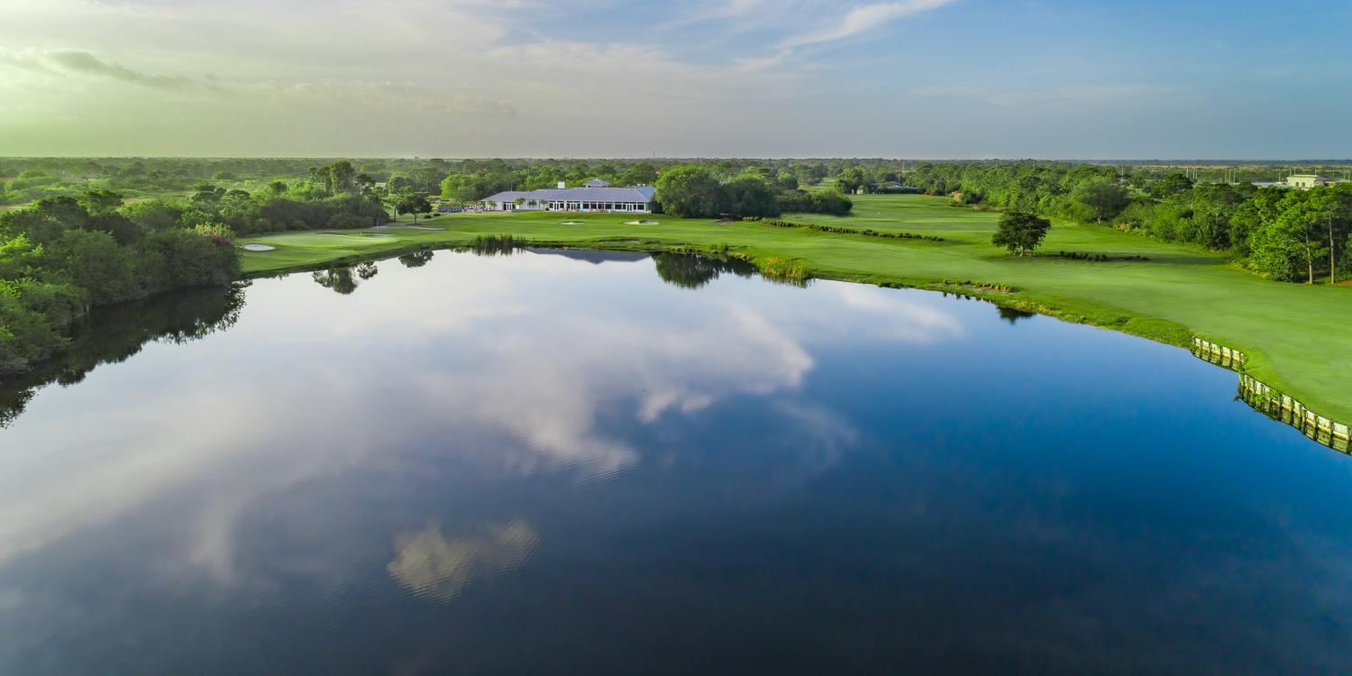 Cape Club of Palm City Captivating Golfers