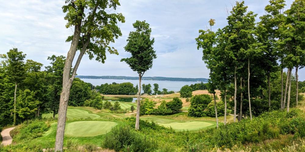 LochenHeath has plenty of memorable holes, and waterfront views only make them better.