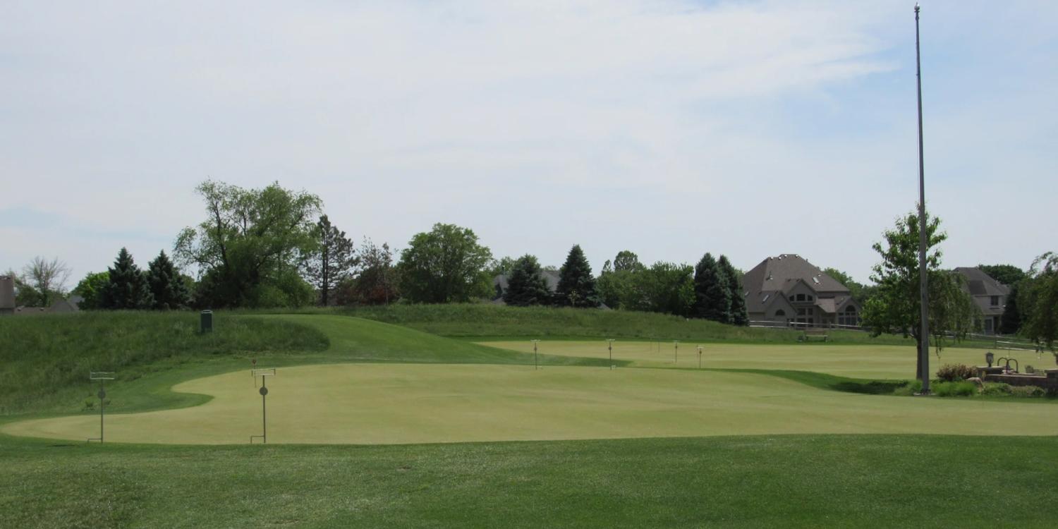 The Forge at Palmer Hills: The family that putts together has fun together
