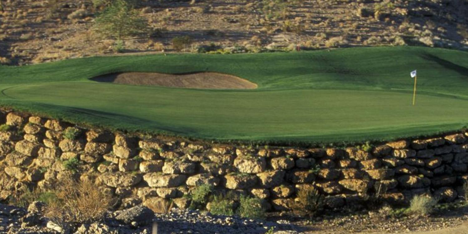 TPC Las Vegas - Hole 2 - Signature Hole