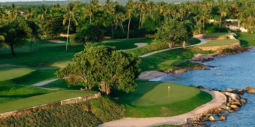 The Signature Golf Holes at Dominican Republic's Top Golf Courses