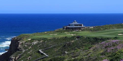 Cape Town, South Africa Continues to Attract Tourists Who Love Luxury Accommodations, and Great Golf