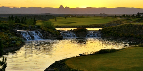 Los Lagos Golf Club