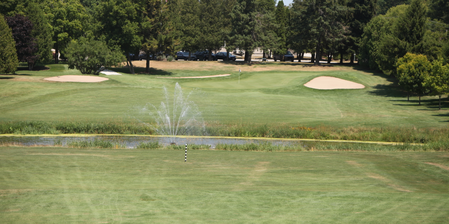 Riverdale Country Club