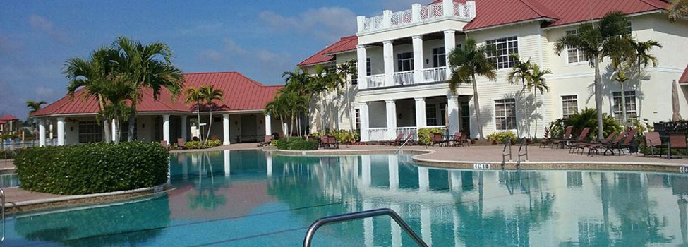 River Hall Country Club