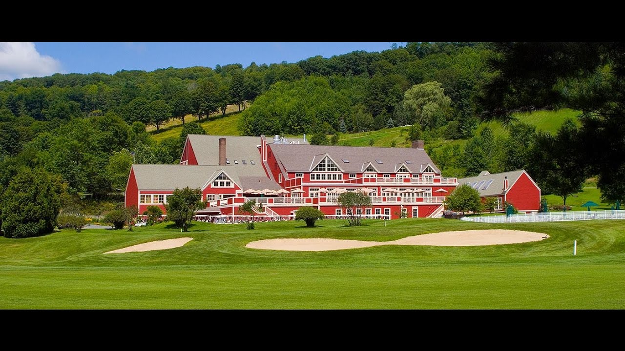 Traveling Golfer In The Village Of Quechee, Vermont